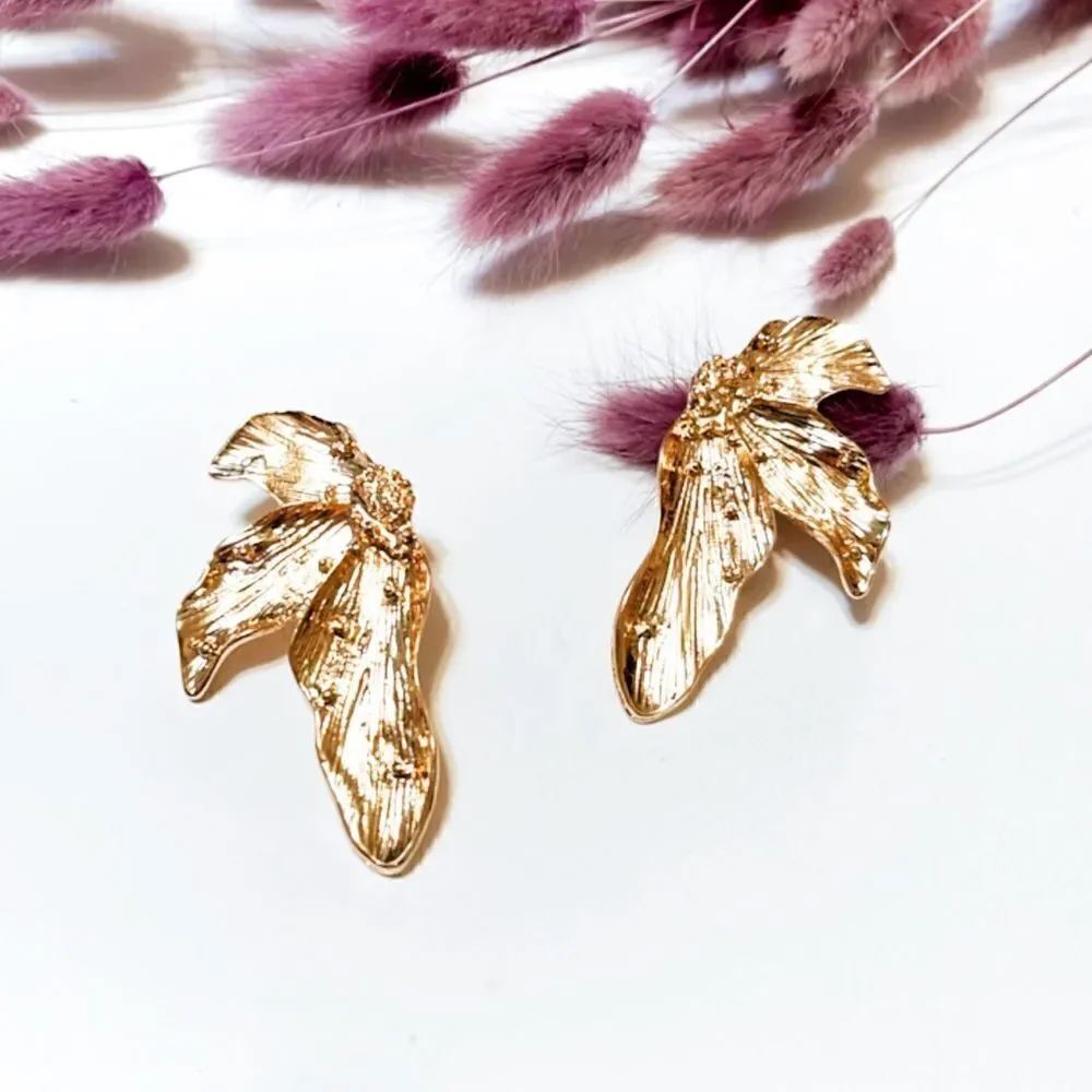 Flower earrings  #198